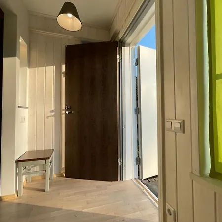 Apartmán Renthouse Guest Adeele