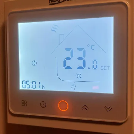 Apartmán Renthouse Guest Adeele *