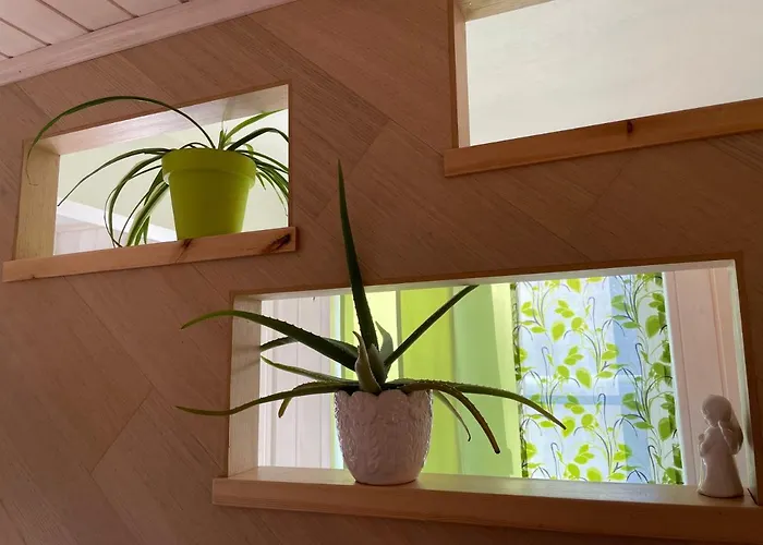 Renthouse Guest Adeele Διαμέρισμα