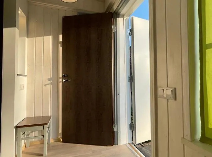 Appartement Renthouse Guest Adeele